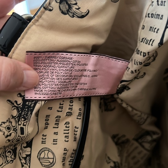 Juicy Brown Velvet Tote - Picture 8 of 13